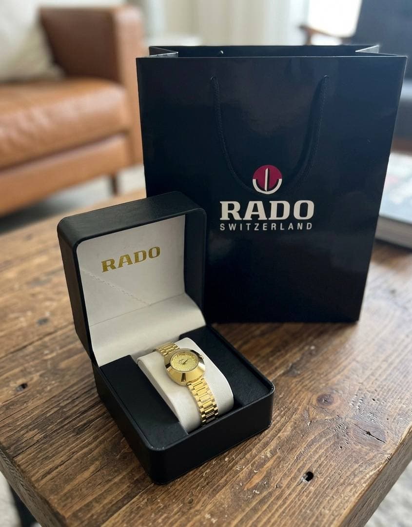 ساعة RADO النسائية 